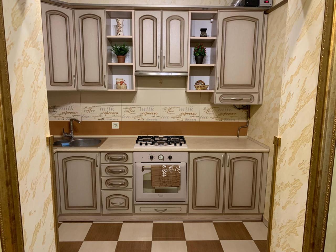 Apartment On Kostyushka 20 Лвив Екстериор снимка
